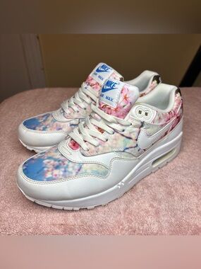 Nike Air Max 1 Cherry Blossom Shoes Womens Size 7.5 Floral Sneakers 528898-102